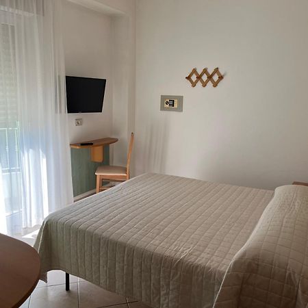צ'סנטיקו Hotel Delle Nazioni מראה חיצוני תמונה