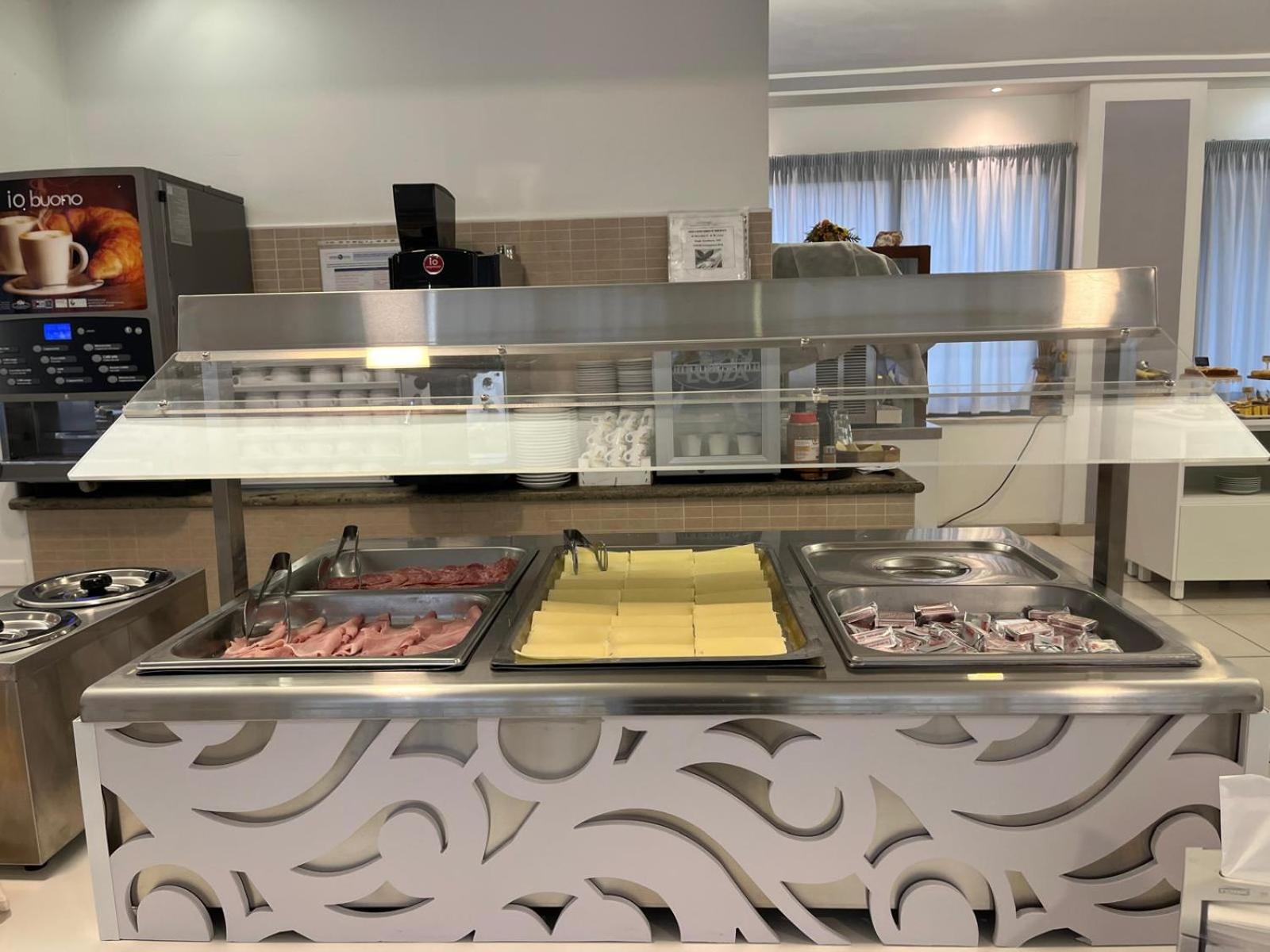 צ'סנטיקו Hotel Delle Nazioni מראה חיצוני תמונה